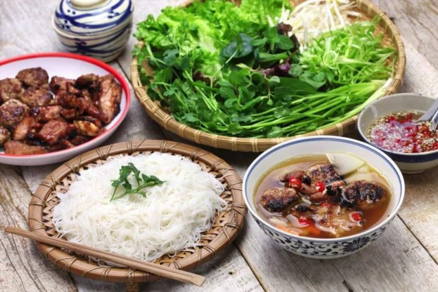 British reporter reveals eight interesting things about Vietnamese cuisine